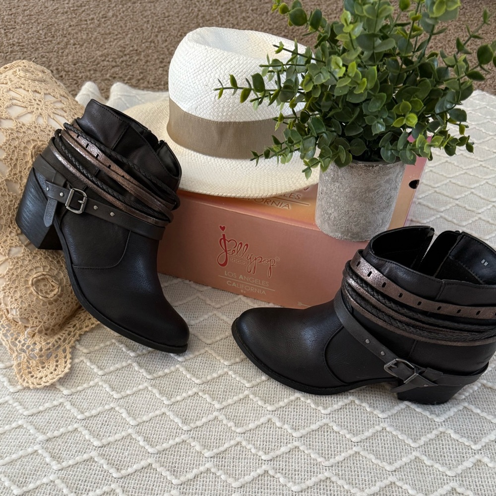 🌵Jellypop Mitchell Ankle Boots, 8